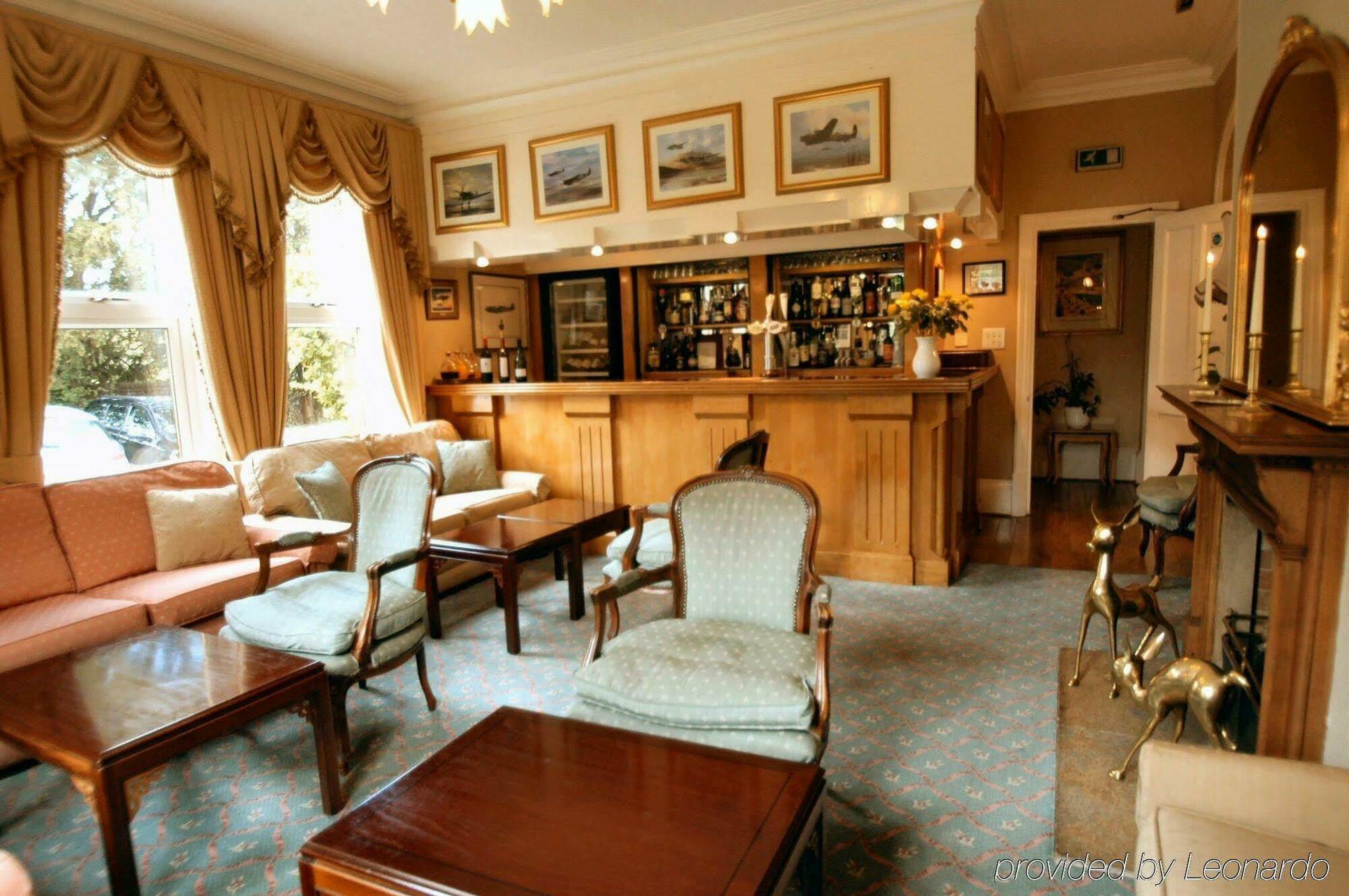 The Lodge دوكسفورد المطعم الصورة